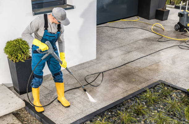 Best Sidewalk Pressure Washing  in West Easton, PA